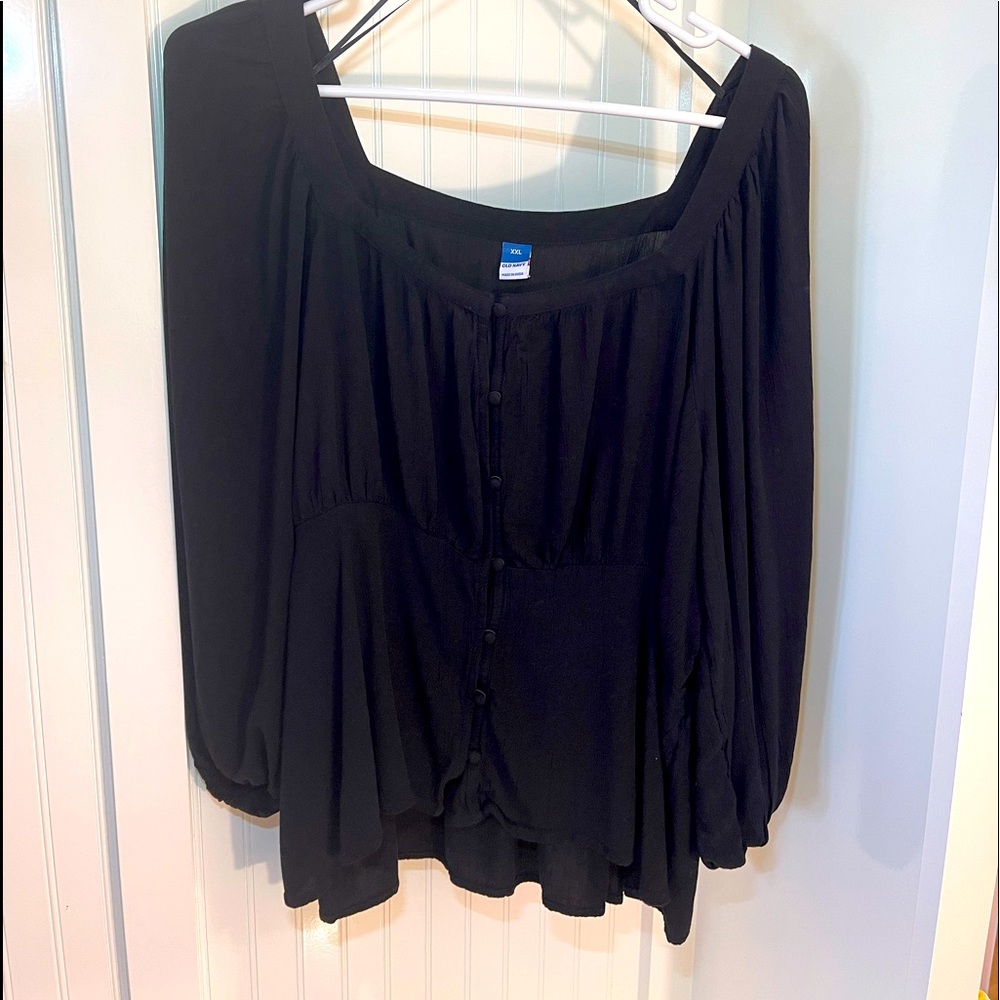Old navy black top